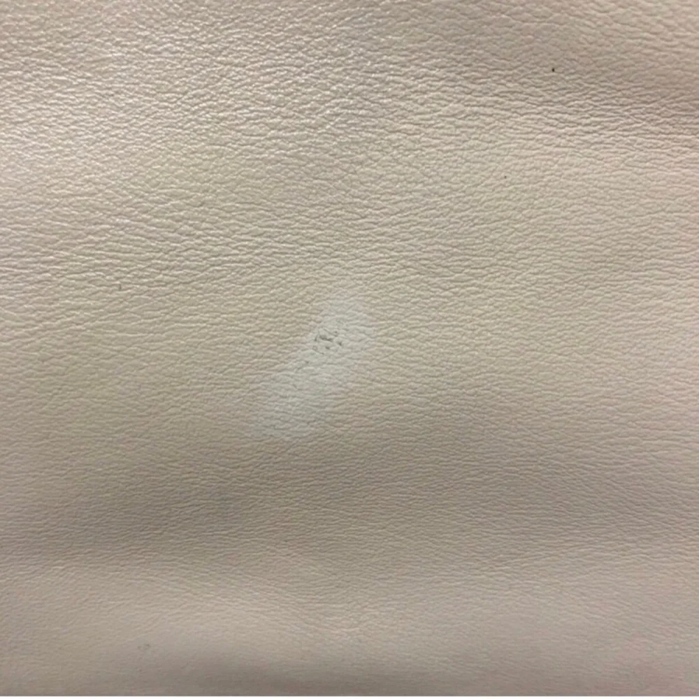 Coach Colette Cream Leather Shoulder Bag.
